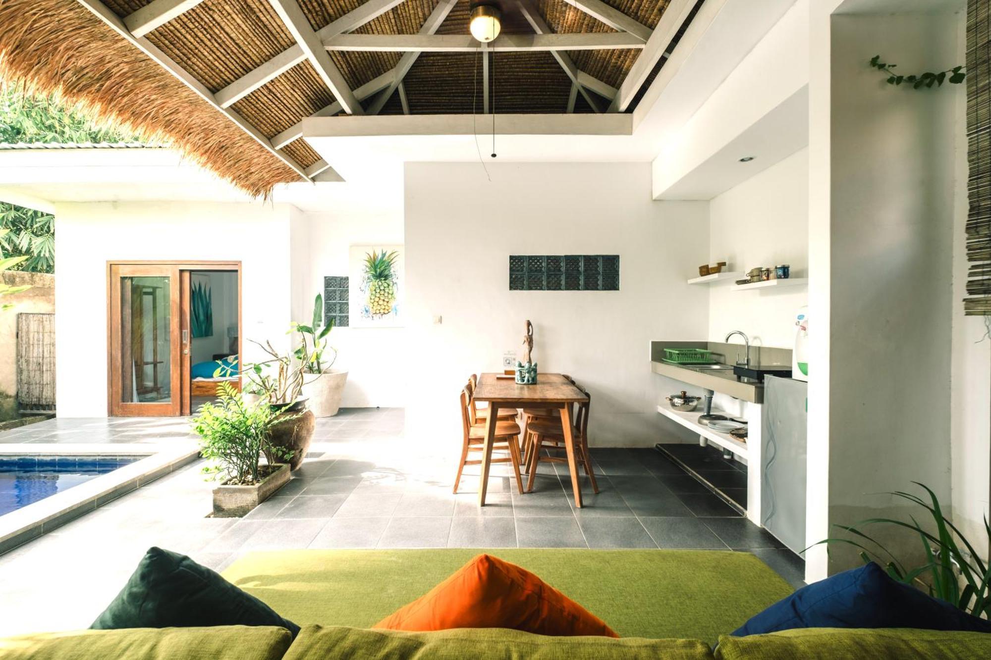 Mewali Villa'S Kuta  Exterior foto